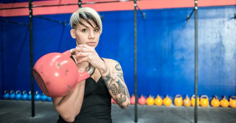 4 Tips to Build Muscle 4 Tips to Build Muscle