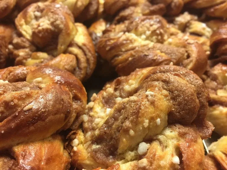 Cinnamon in Coffee: Can It Aid in Fat Loss?