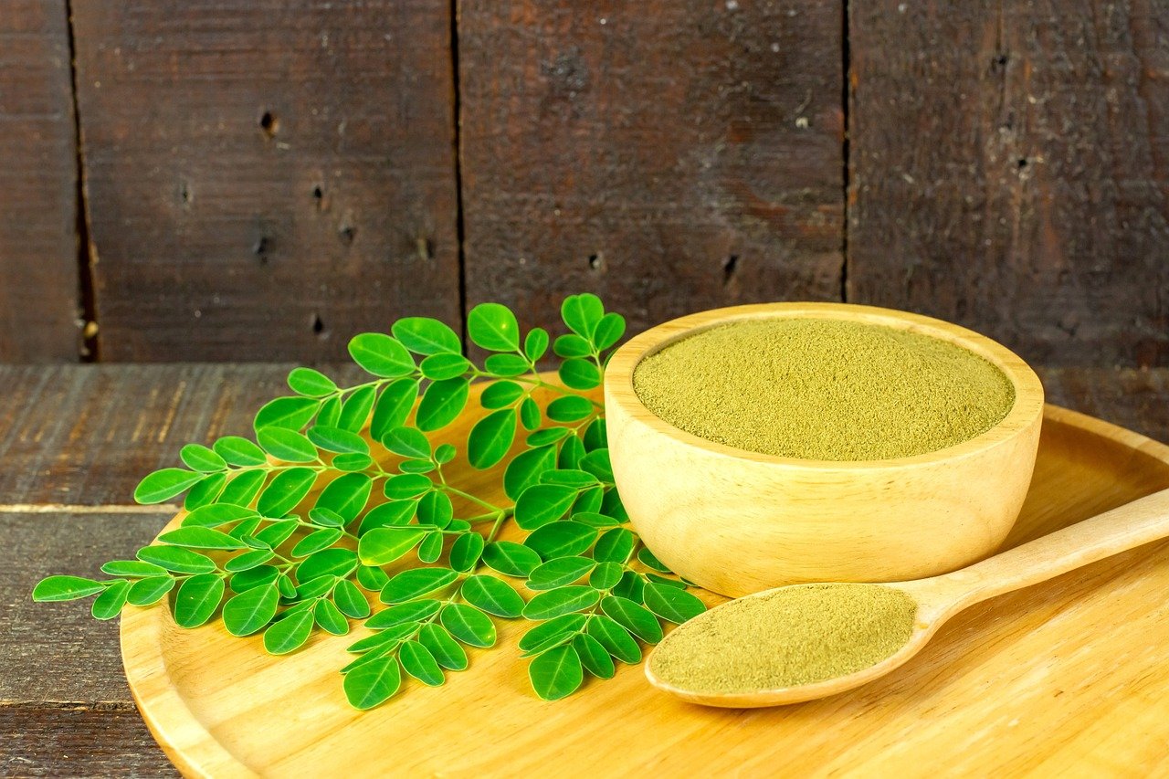 Is Moringa Powder Or Tablet Better For Daily Use?