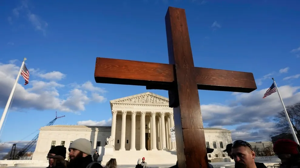 The Supreme Court’s Christmas Gift to Religious-Right Lawyers – Mother Jones